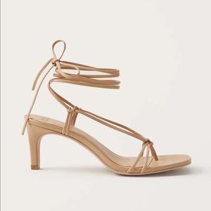 Size 8 (TTS 7-7.5) Abercrombie Strappy Heels